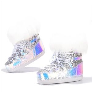 Beautiful Iridescent Moon Boots! 🤍💜💗